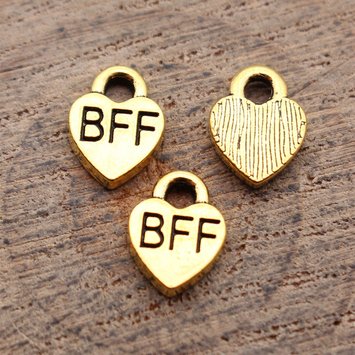 40 個 9.3x7mm アンティークゴールドカラー Bff - Vintage Fashion Stores のレビューと価格